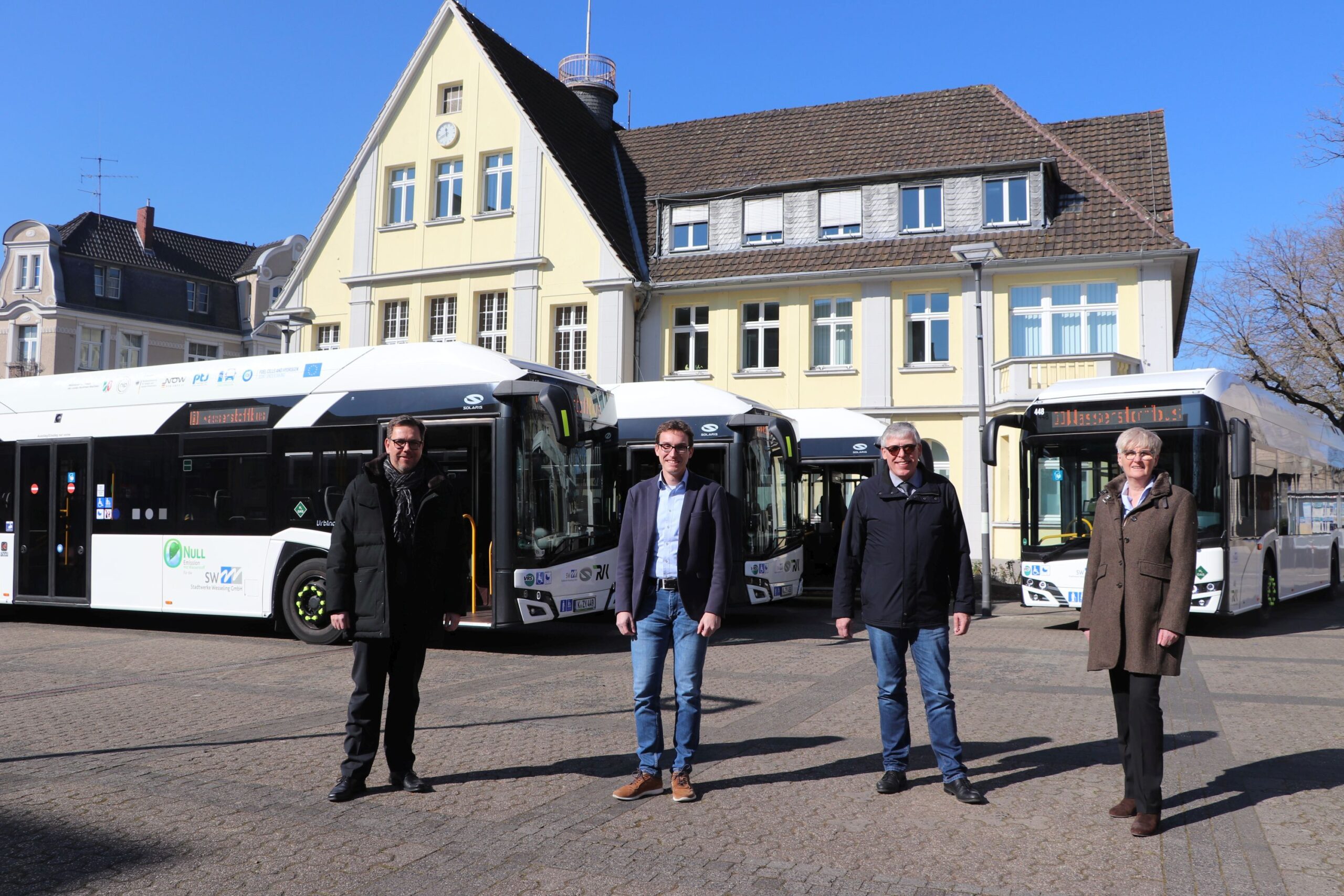 Stadtverkehr Wesseling fährt emissionsfrei mit Wasserstoff